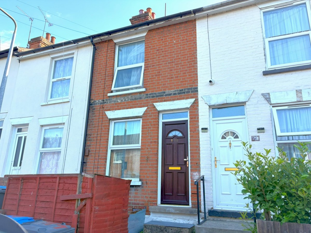 Bulwer Road, Town Centre