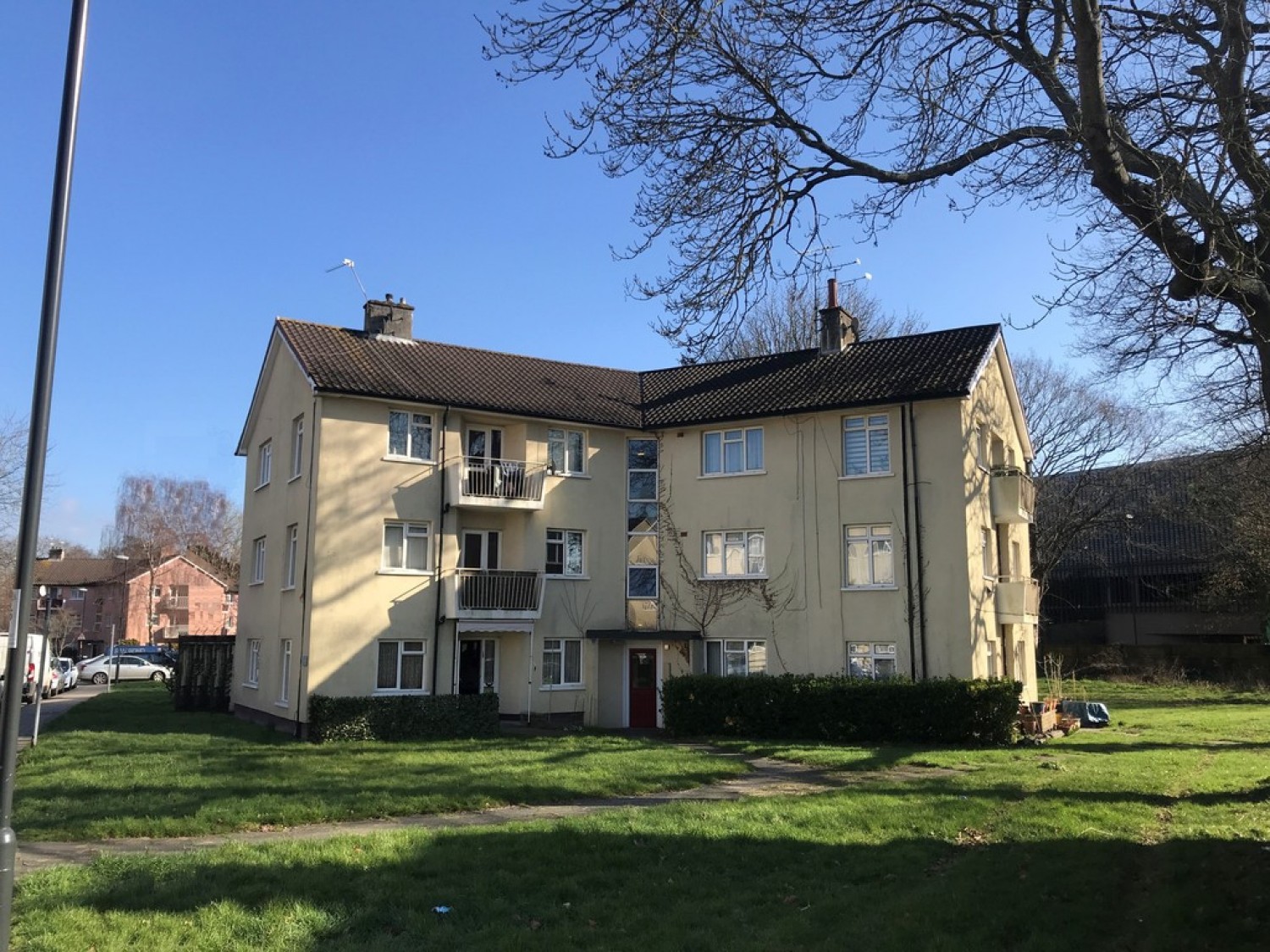 2 bedroom Flat for Letting West Green, Crawley