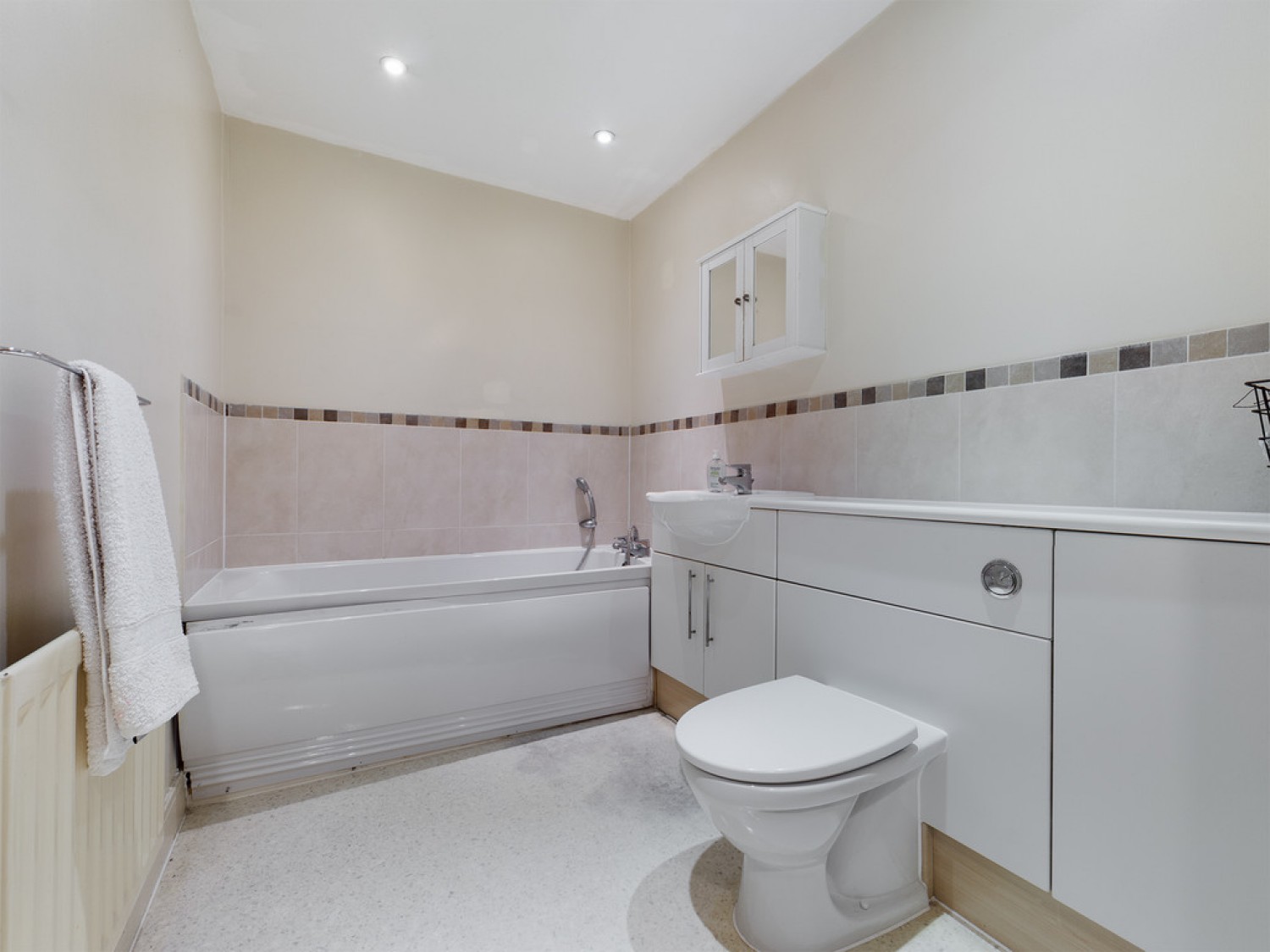 2 bedroom Flat for Letting Broadfield, Crawley