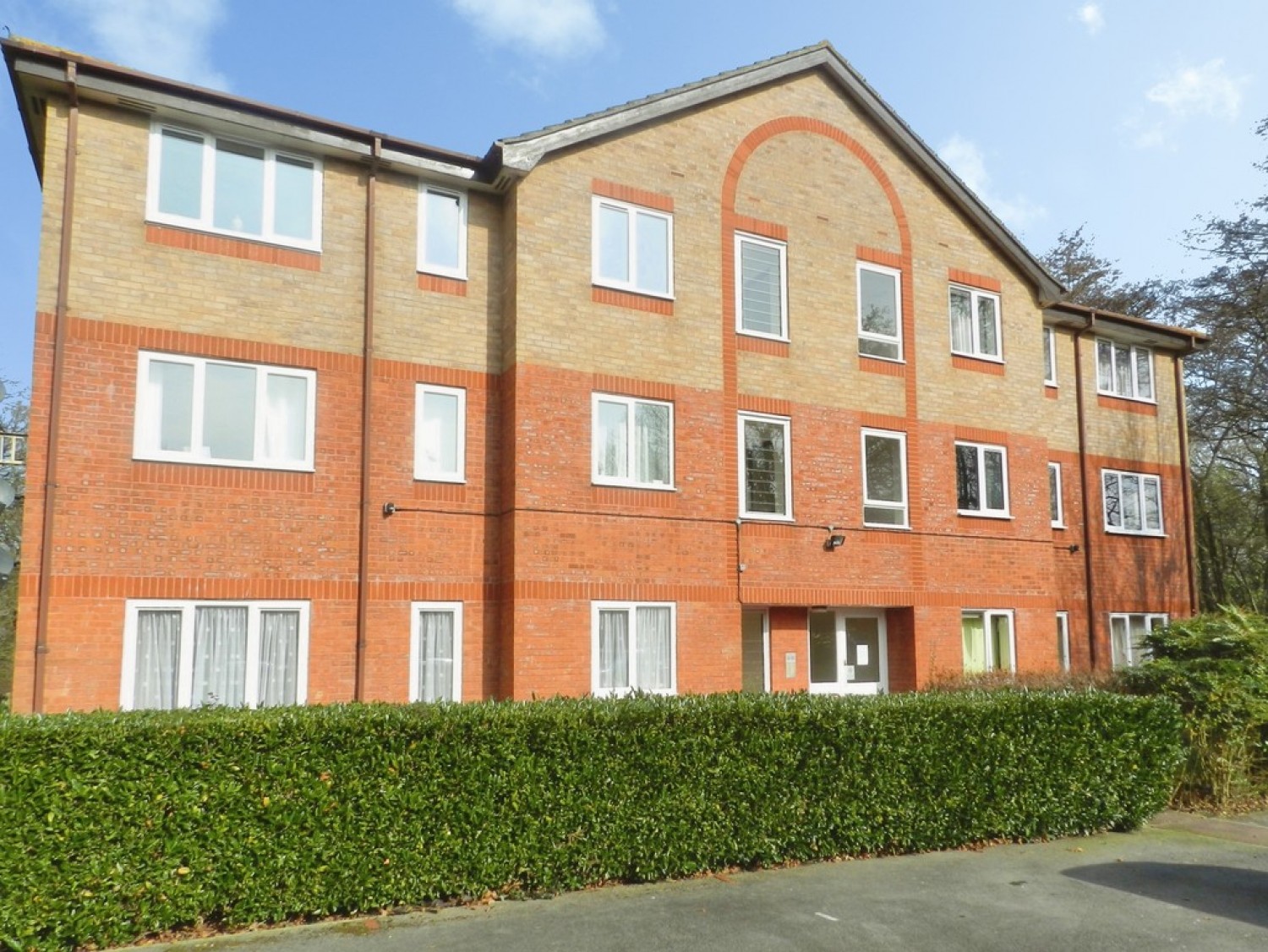 1 bedroom Flat for Letting Bewbush, Crawley