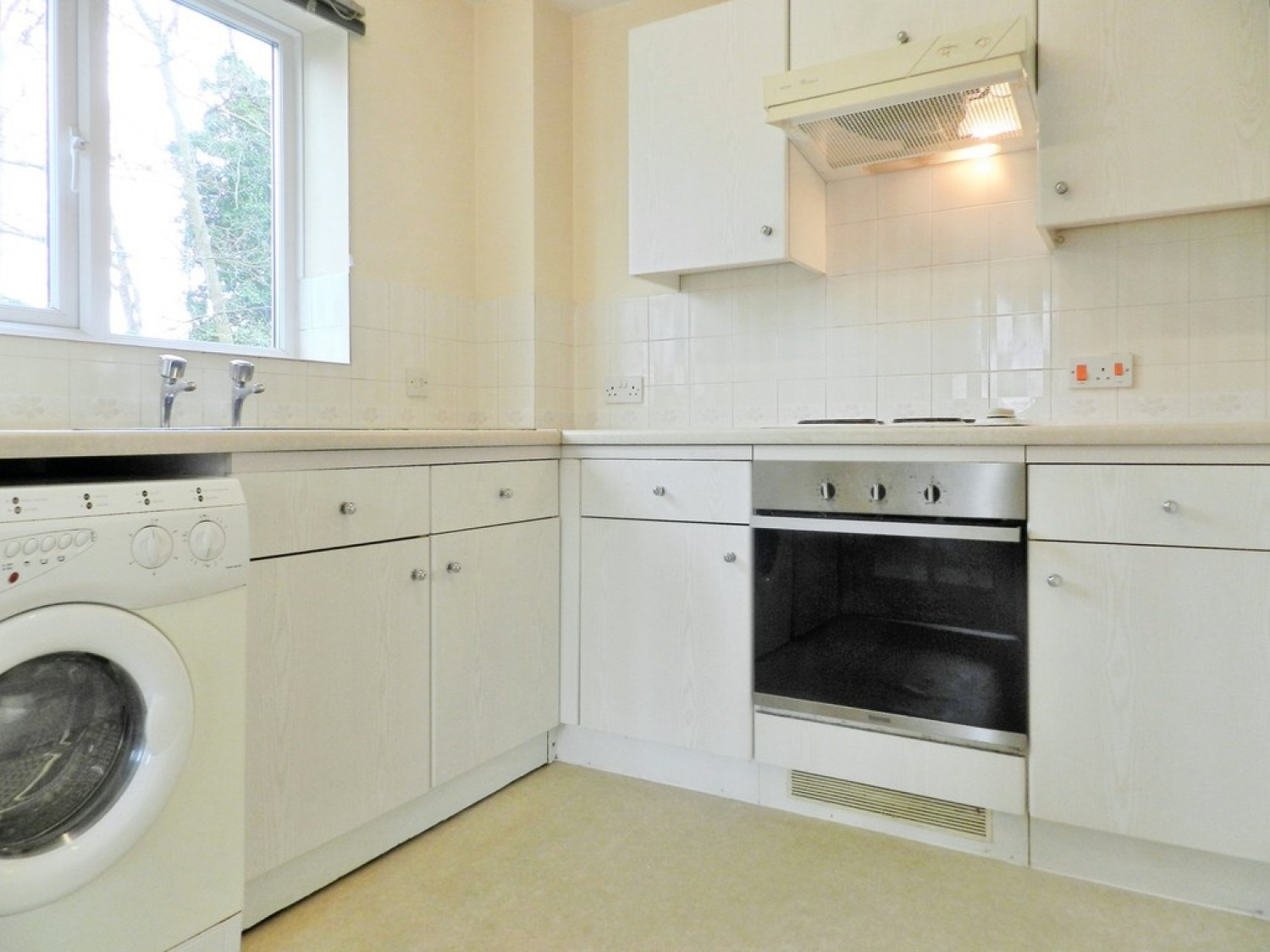 1 bedroom Flat for Letting Bewbush, Crawley