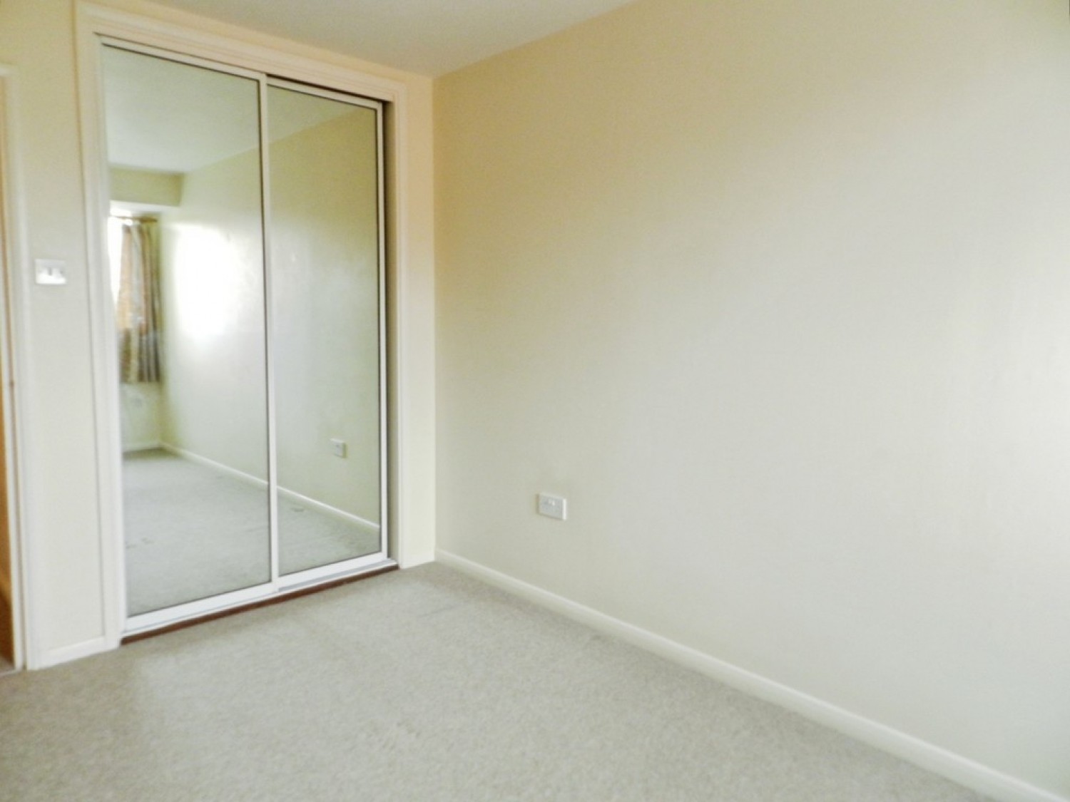 1 bedroom Flat for Letting Bewbush, Crawley