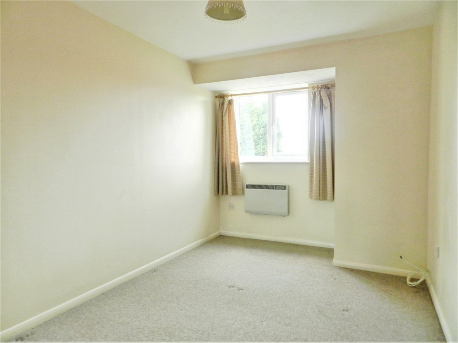 1 bedroom Flat for Letting Bewbush, Crawley