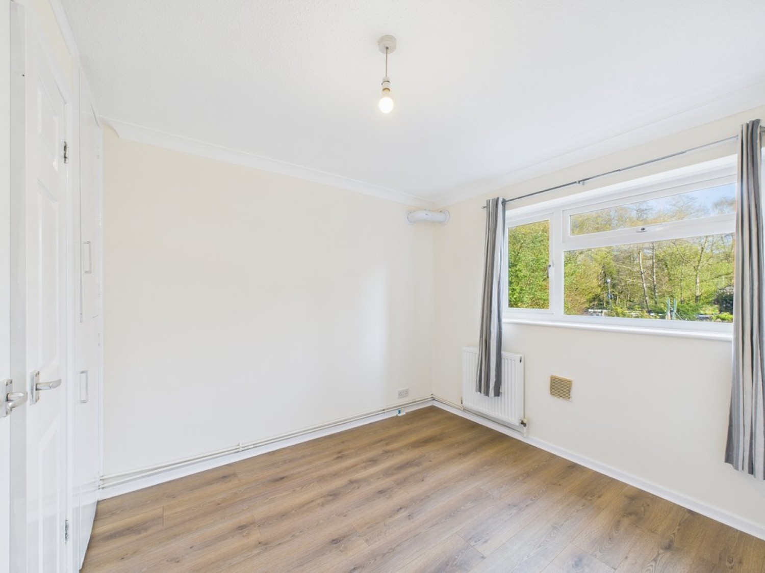 1 bedroom Flat for Letting TOLLGATE HILL