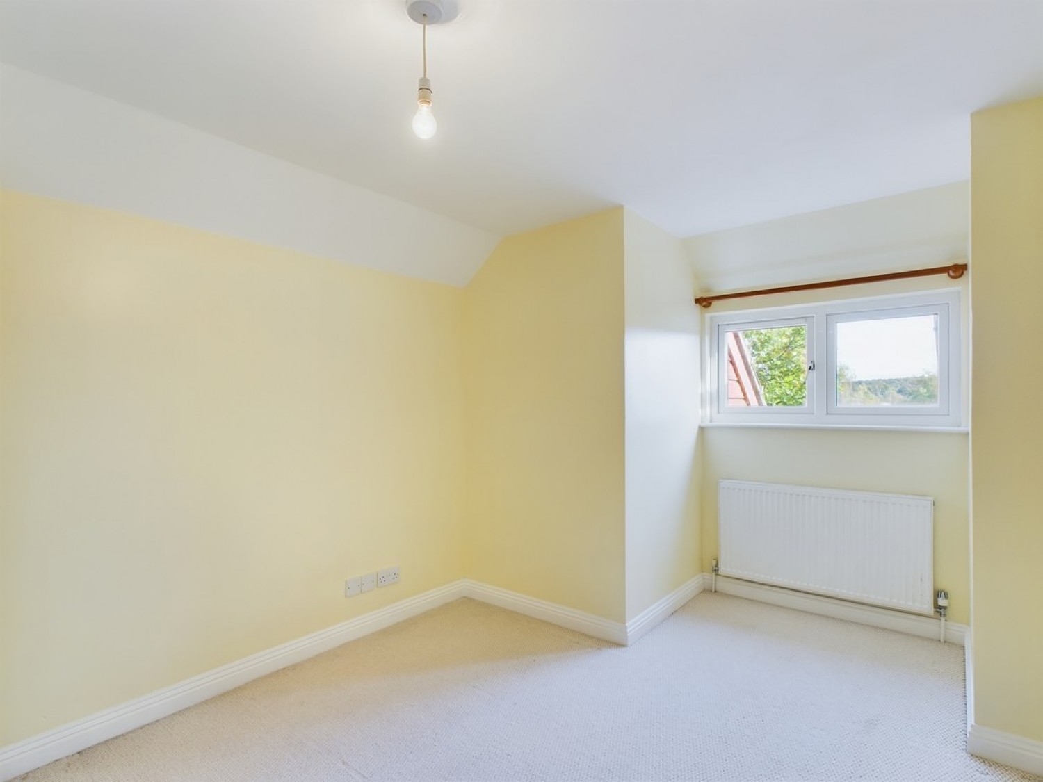 Festival Court, Maidenbower