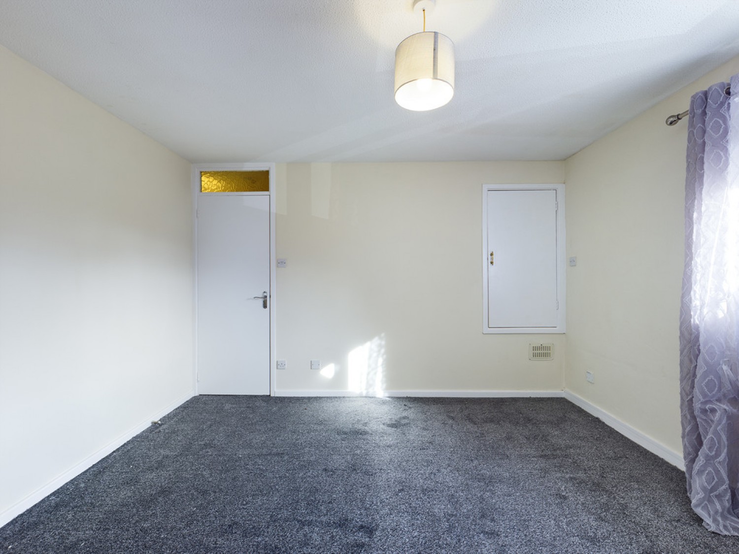 1 bedroom Flat for Letting Timberlands, Crawley