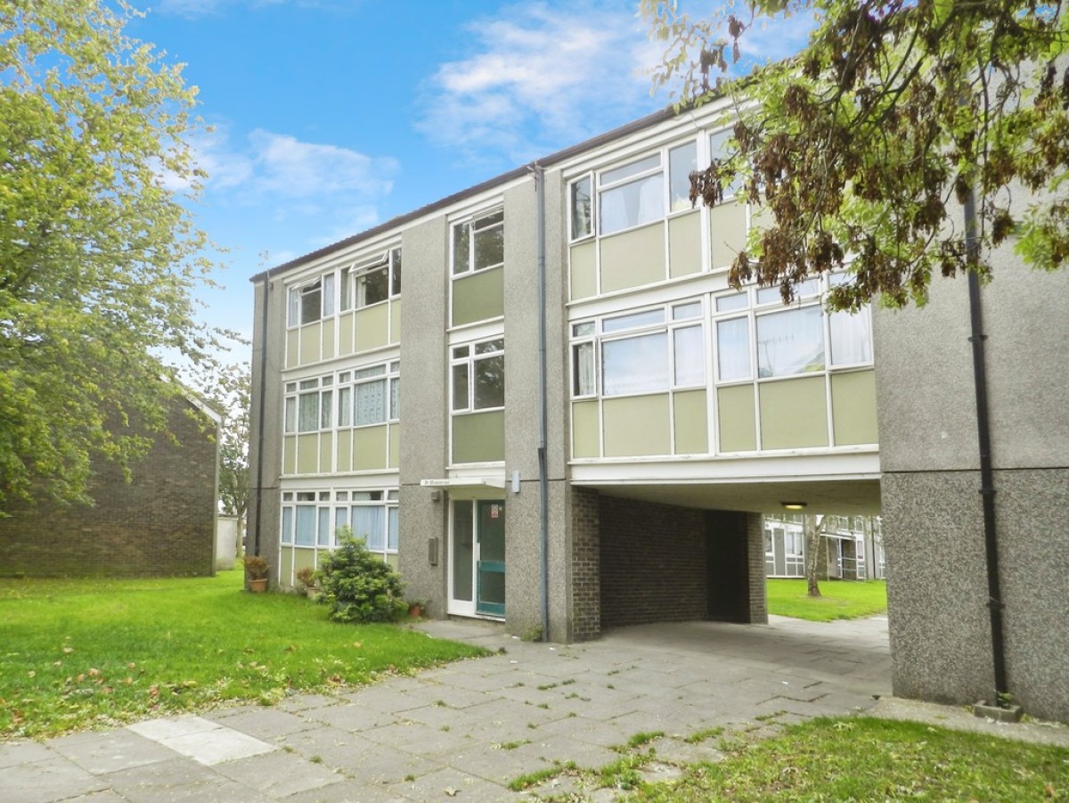 Furnace Green, Crawley