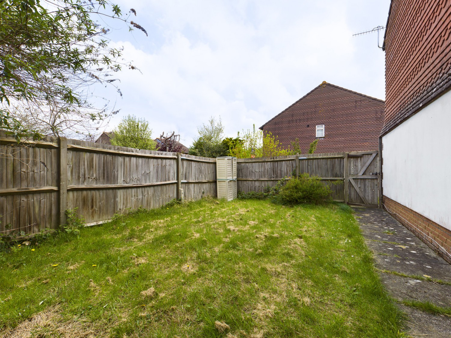 1 bedroom Flat for Letting Maidenbower, Crawley