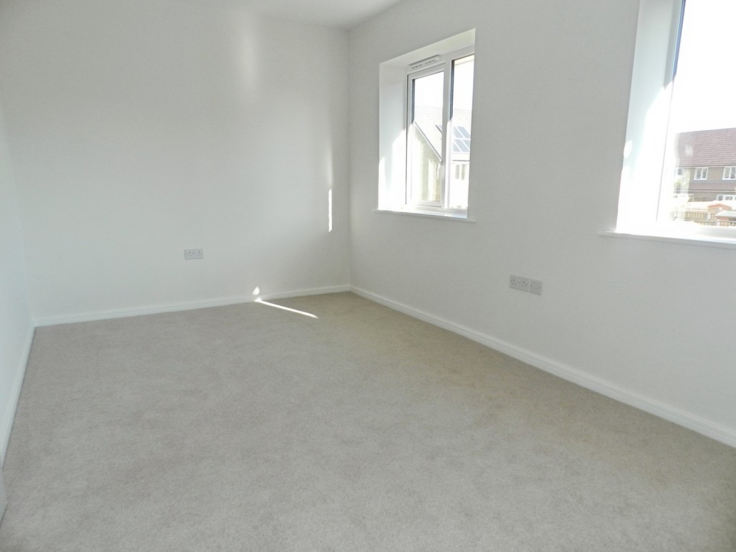 2 bedroom House for Letting Bewbush, Crawley
