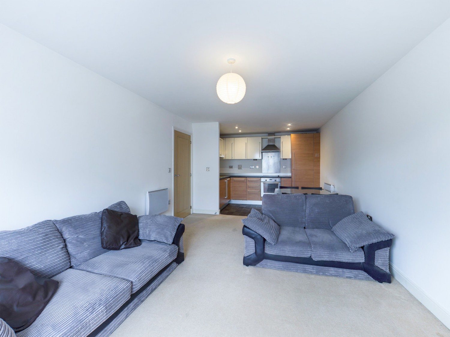 2 bedroom Flat for Letting Trafalgar Gardens, Pound Hill