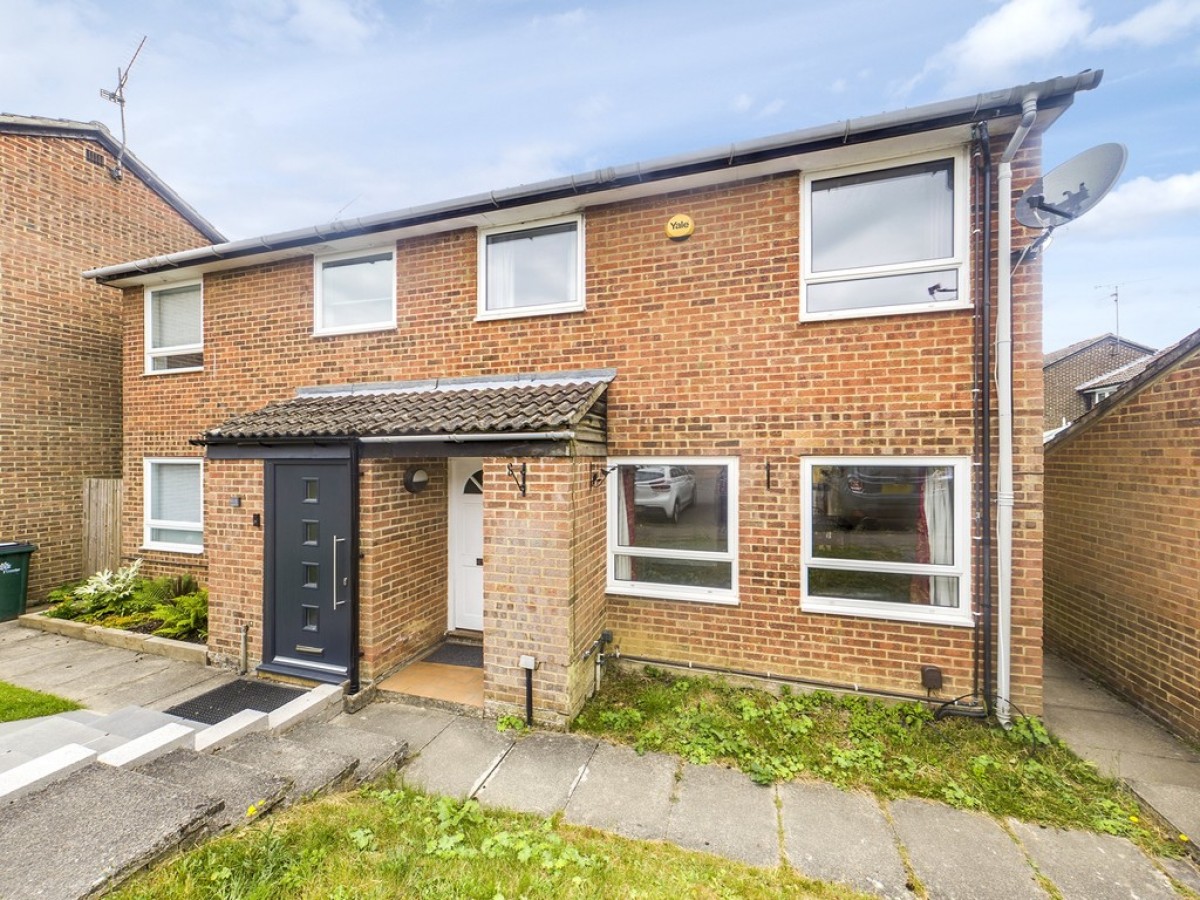 Pound Hill, Crawley