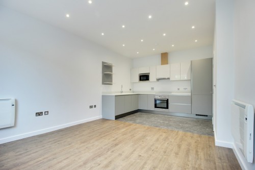 Queens Square, Town Centre