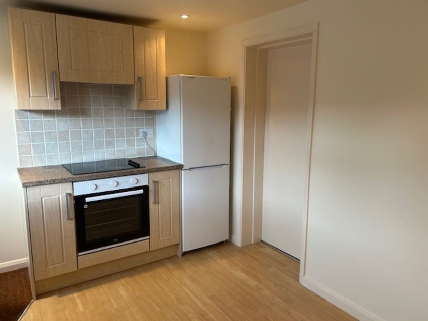 1 bedroom Flat for Letting Maple Farm, Marches Road