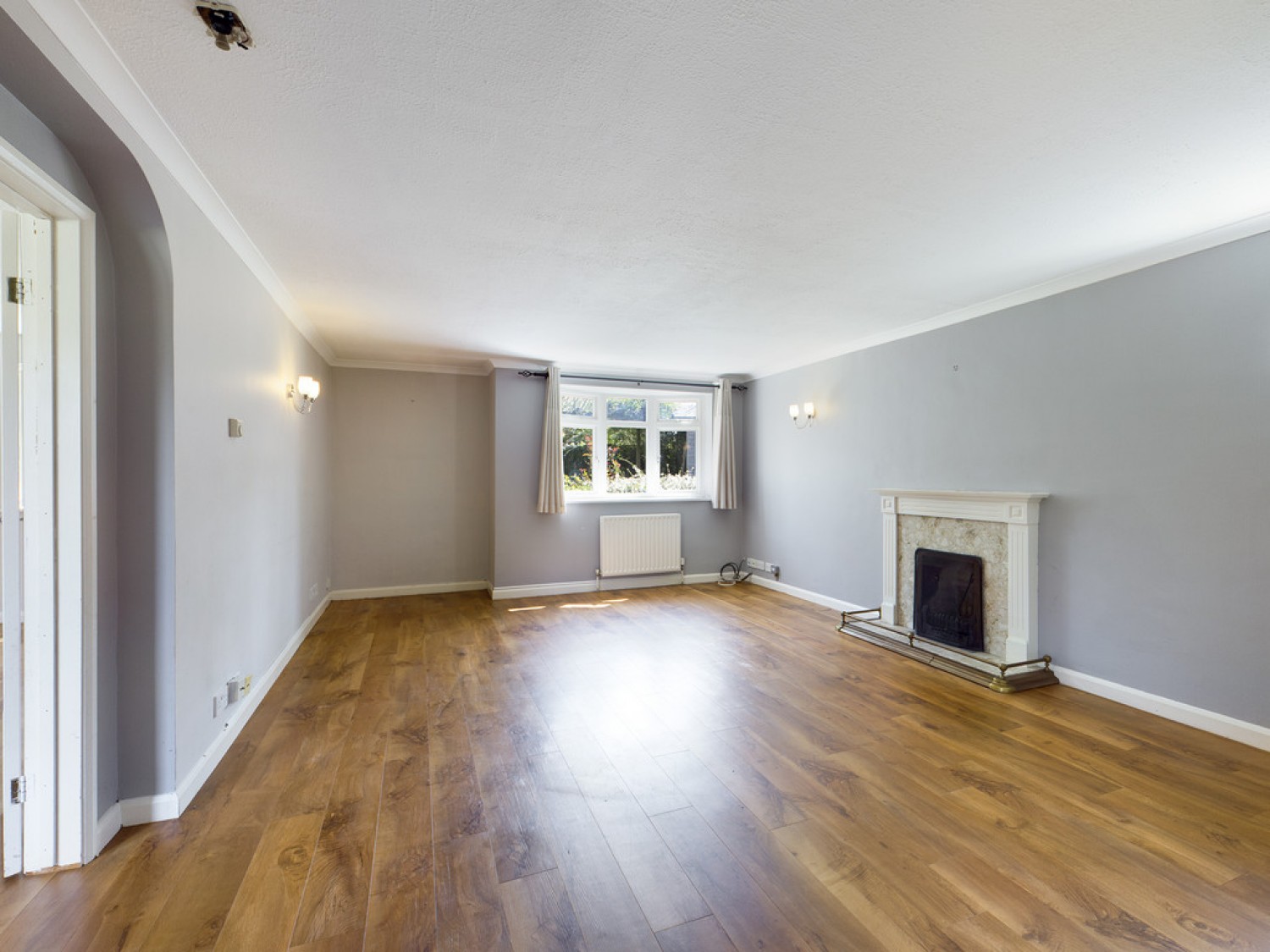 4 bedroom House for Letting Trefoil Close, Horsham