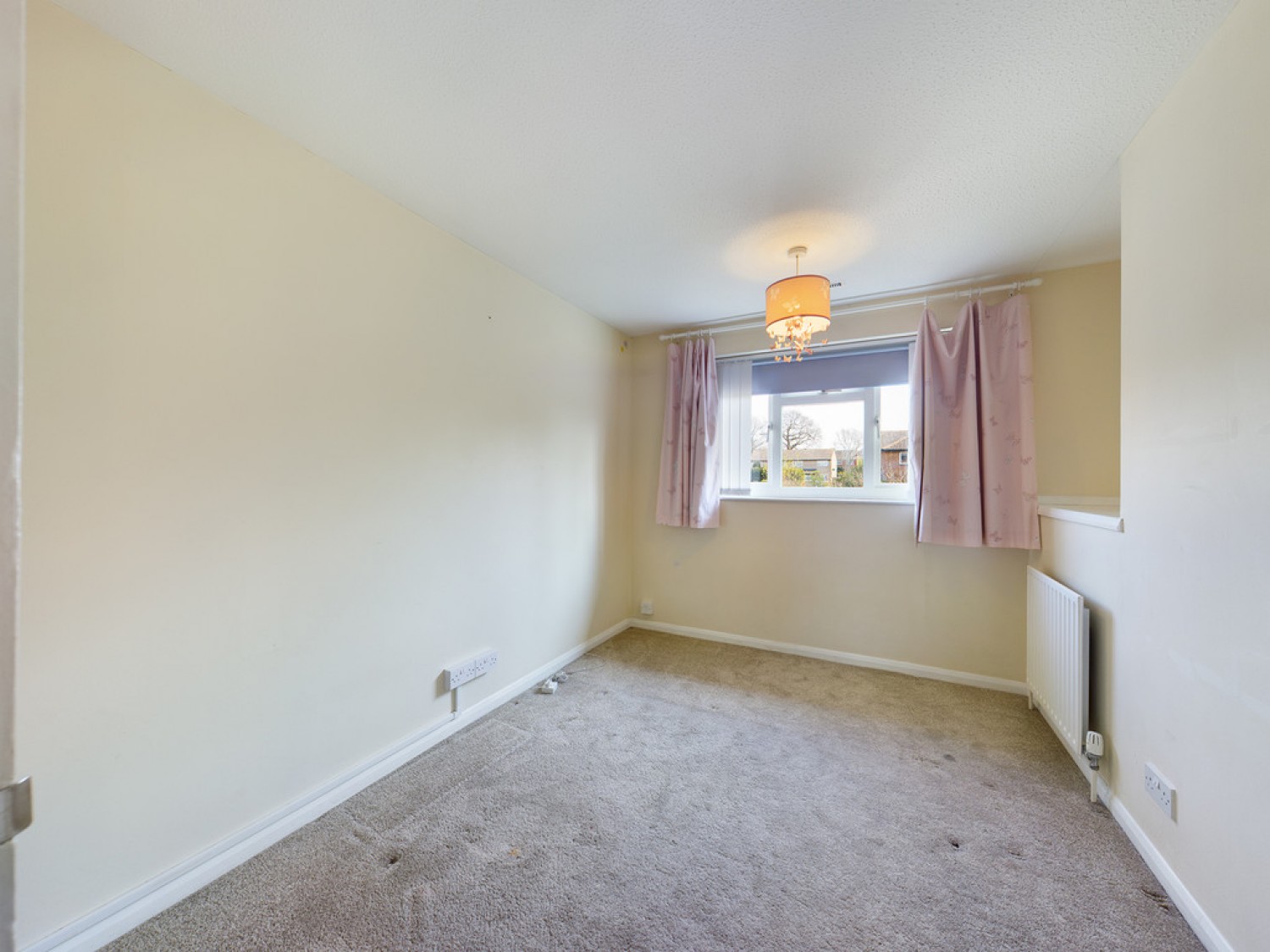 4 bedroom House for Letting Trefoil Close, Horsham