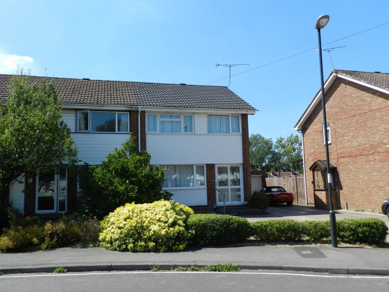 3 bedroom House for Letting Three Bridges, Crawley