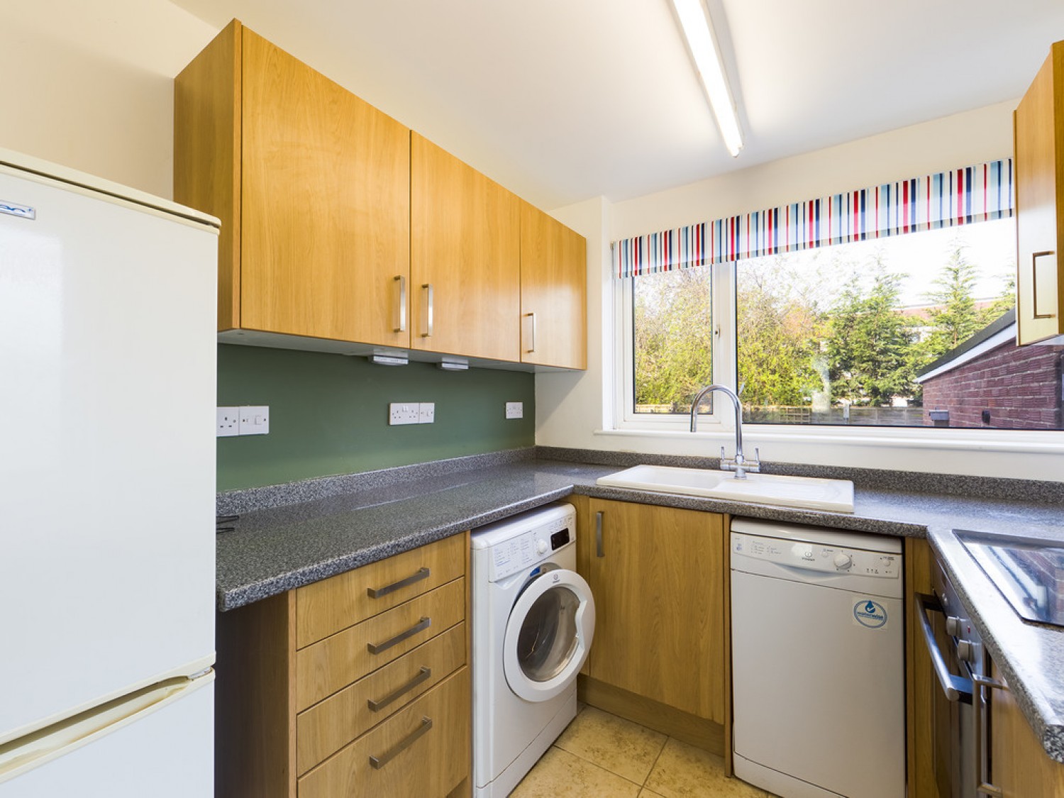 3 bedroom House for Letting Three Bridges, Crawley