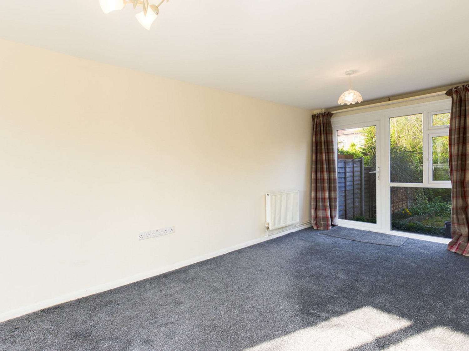 3 bedroom House for Letting Three Bridges, Crawley