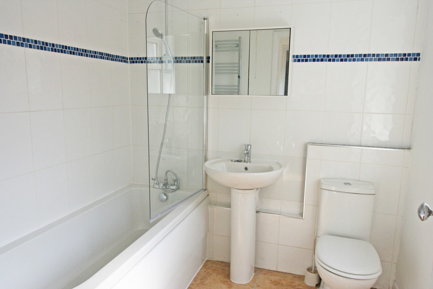 3 bedroom House for Letting Elm Grove, Horsham