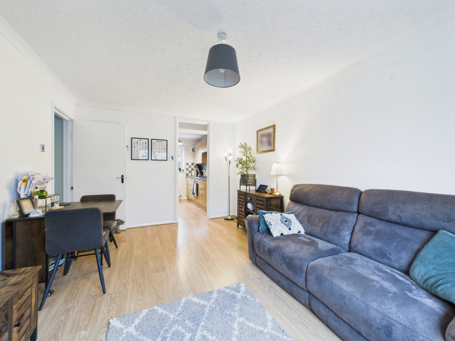 Laurel Walk, Horsham