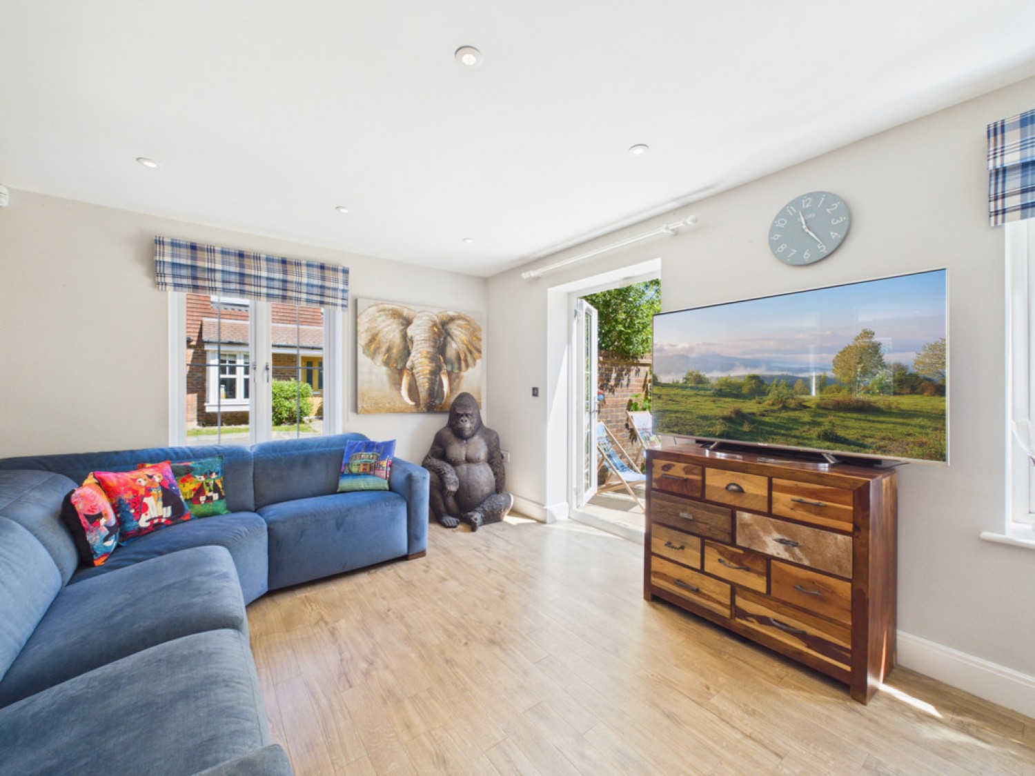 4 bedroom House for Sale Landau Close, Pease Pottage