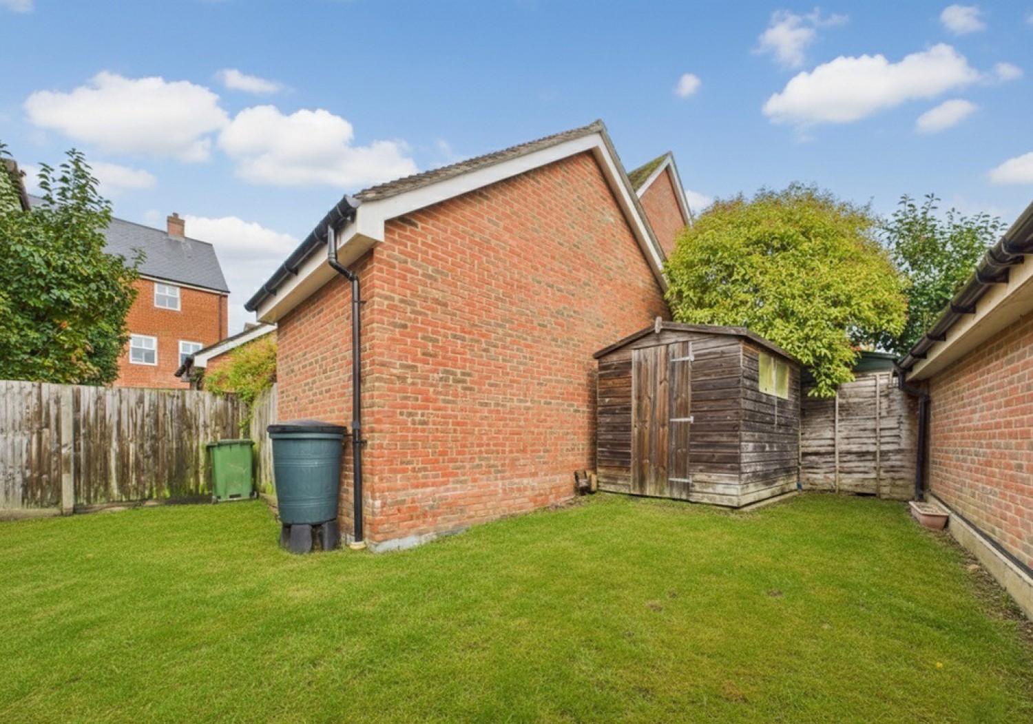 Ellis Road, Broadbridge Heath
