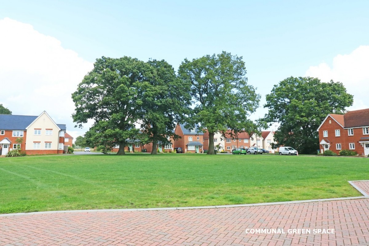 Ellis Road, Broadbridge Heath