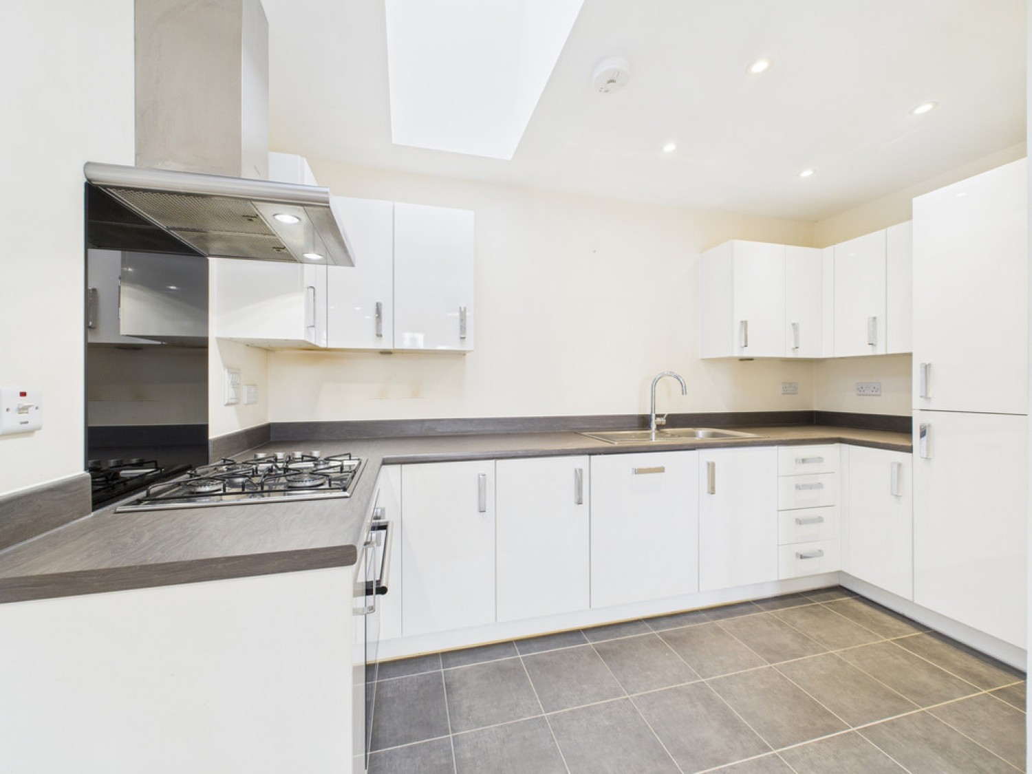 Ellis Road, Broadbridge Heath