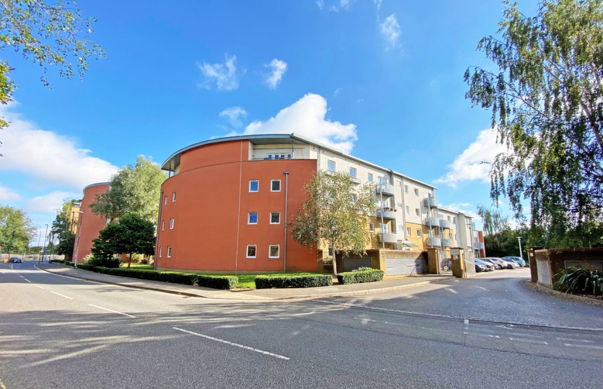 Pound Hill, Crawley
