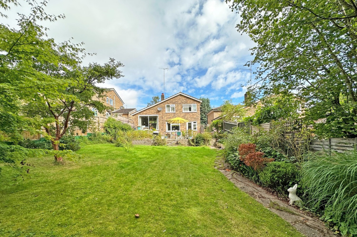 Forestfield, Horsham