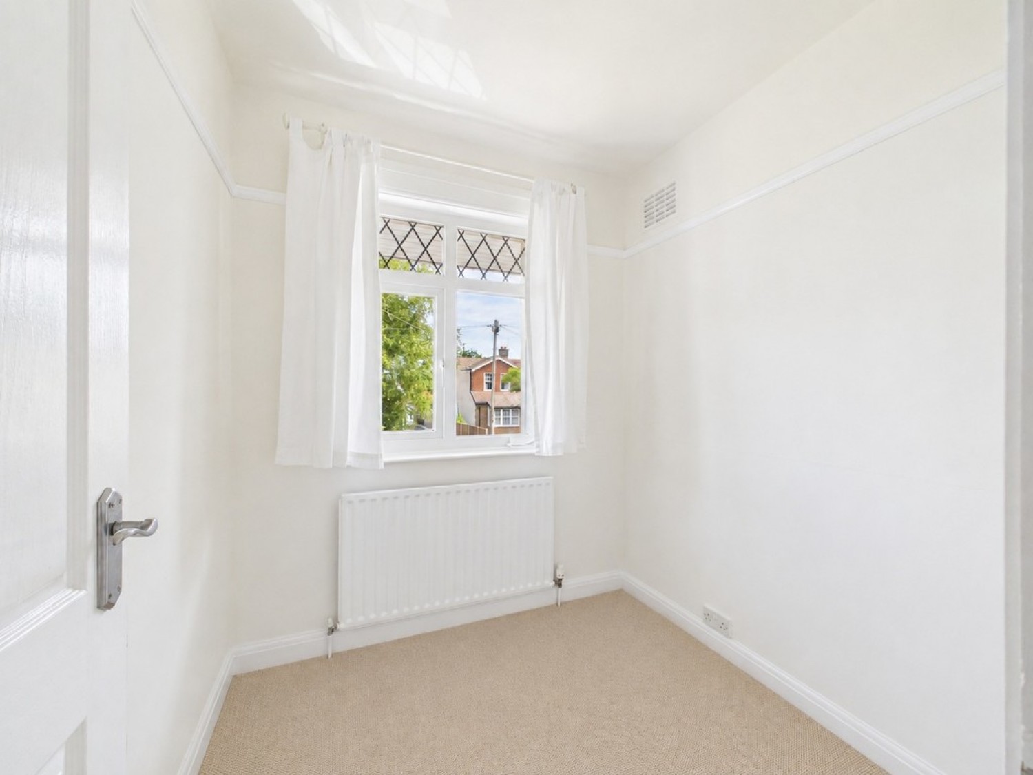 4 bedroom House for Letting Spencers Place, Horsham