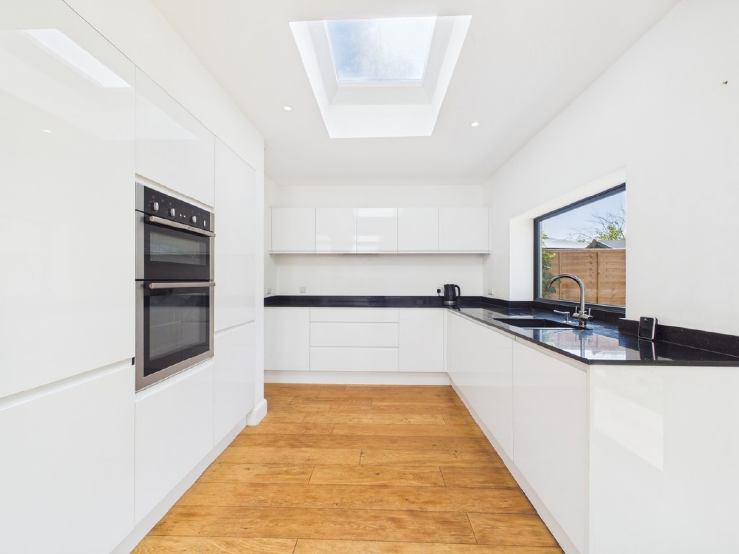 4 bedroom House for Letting Spencers Place, Horsham