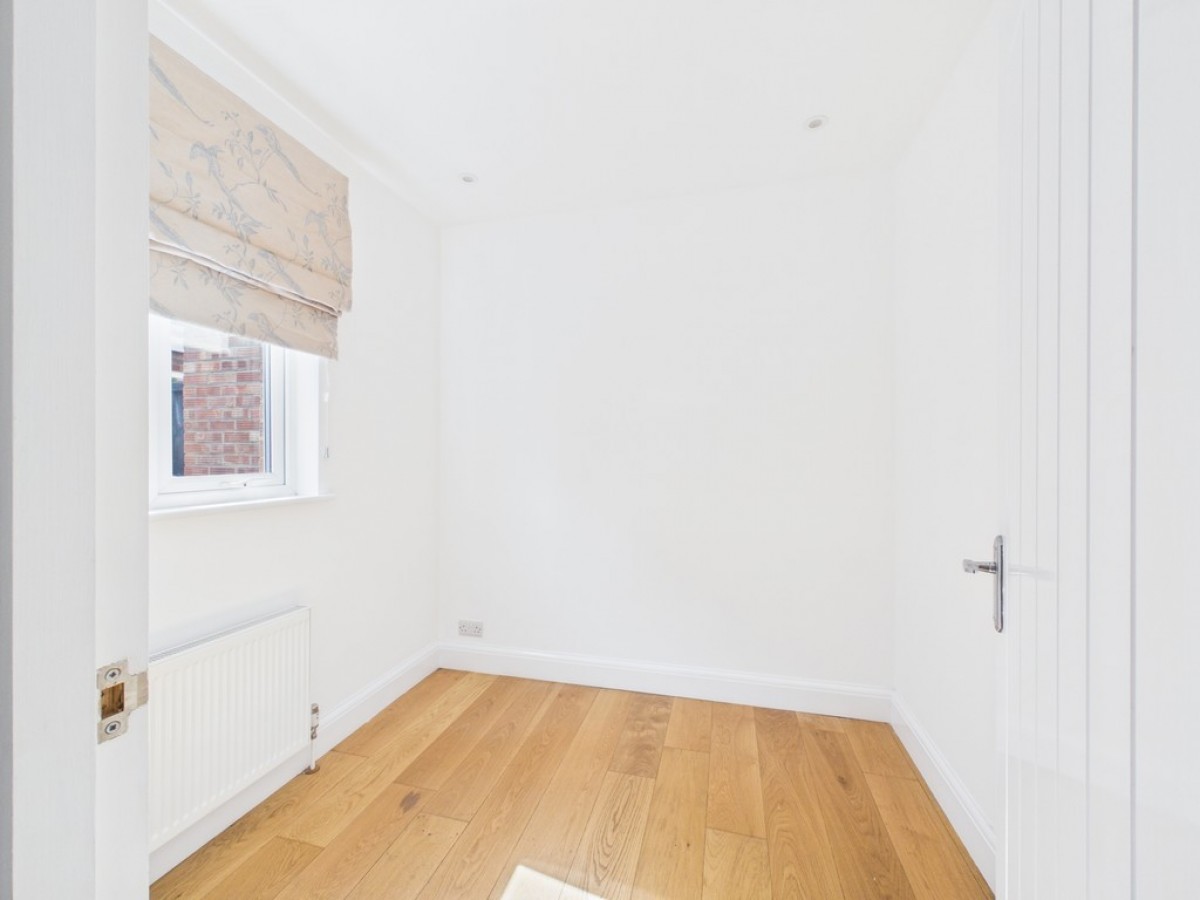 Spencers Place, Horsham