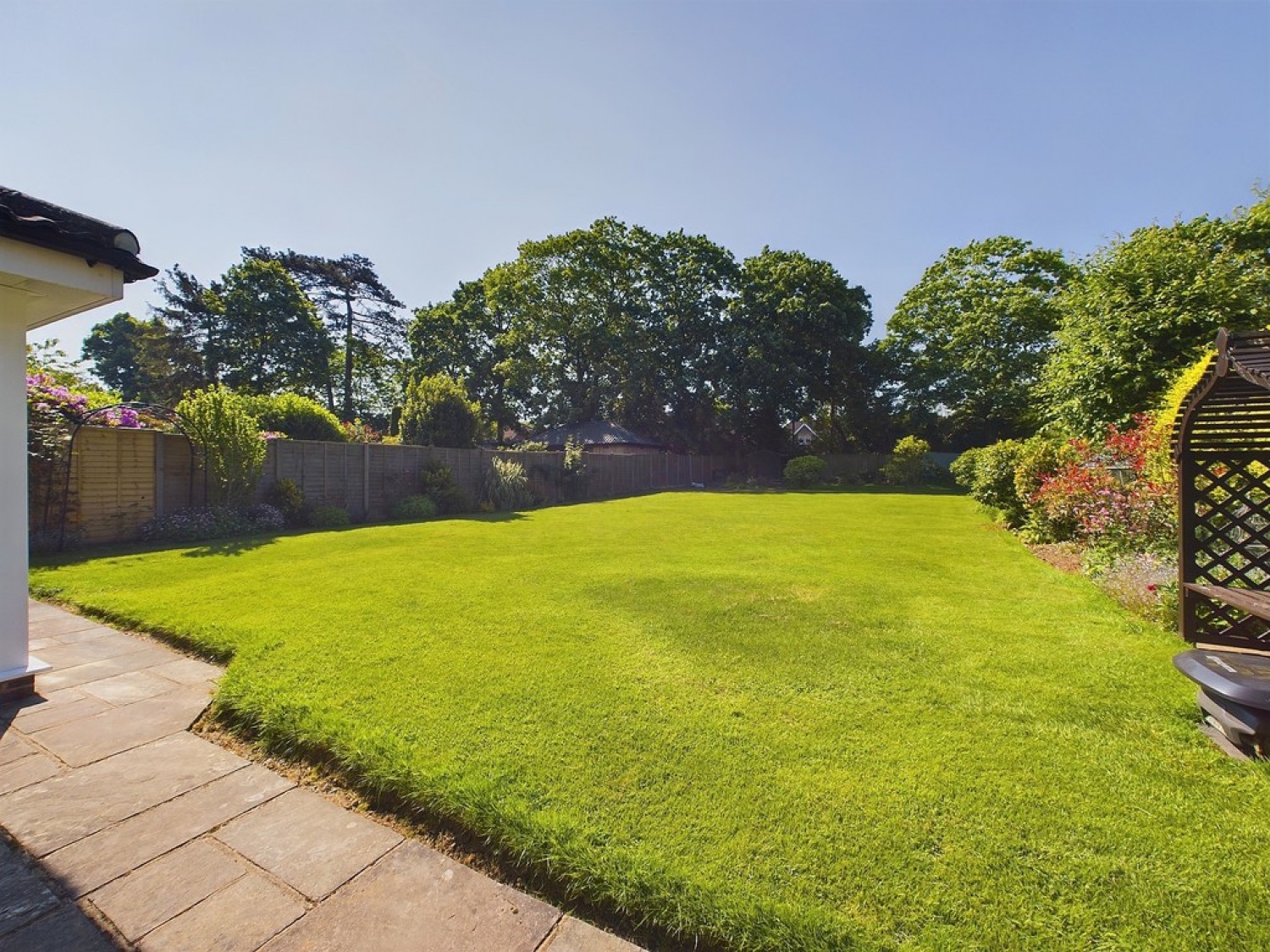 Irwin Drive, Horsham