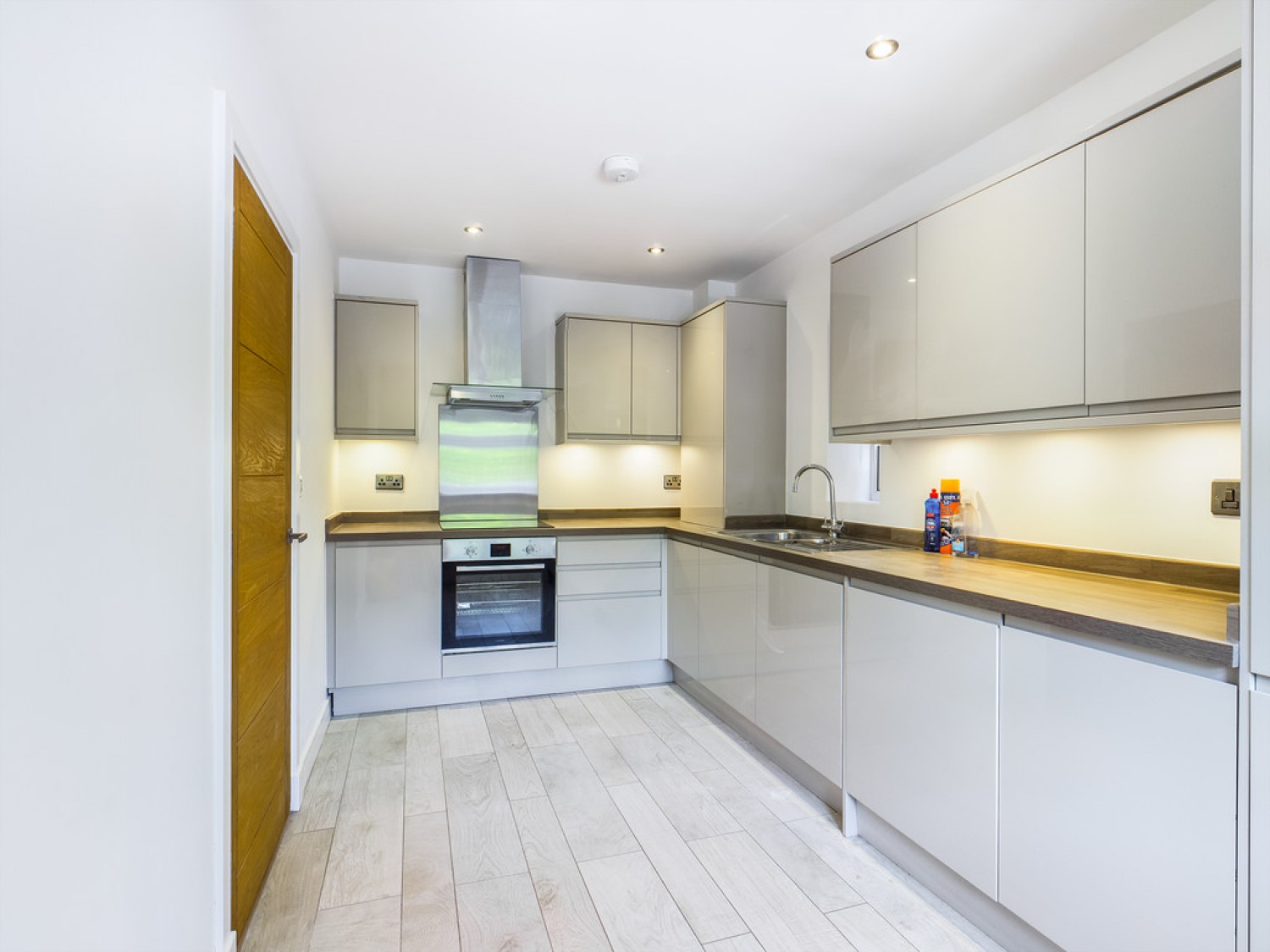 3 bedroom House for Sale Smugglers Mews, Horsham