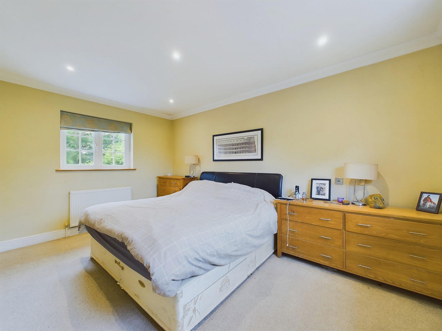4 bedroom House for Sale Faygate Lane, Horsham