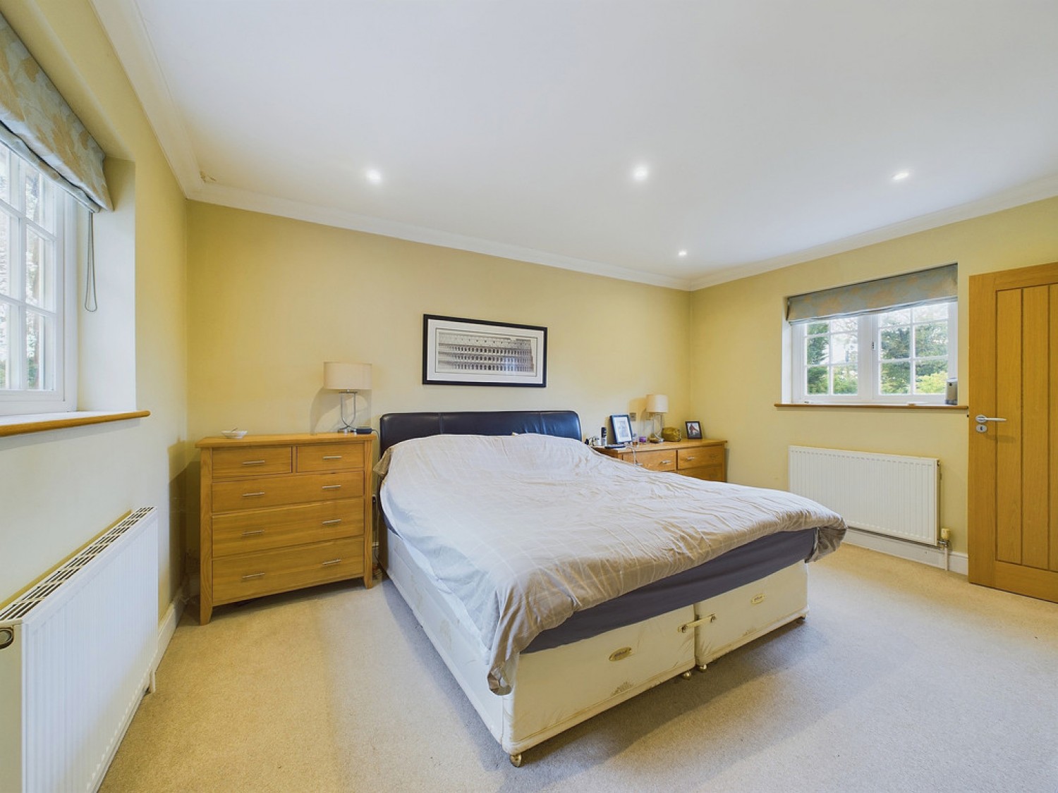 4 bedroom House for Sale Faygate Lane, Horsham