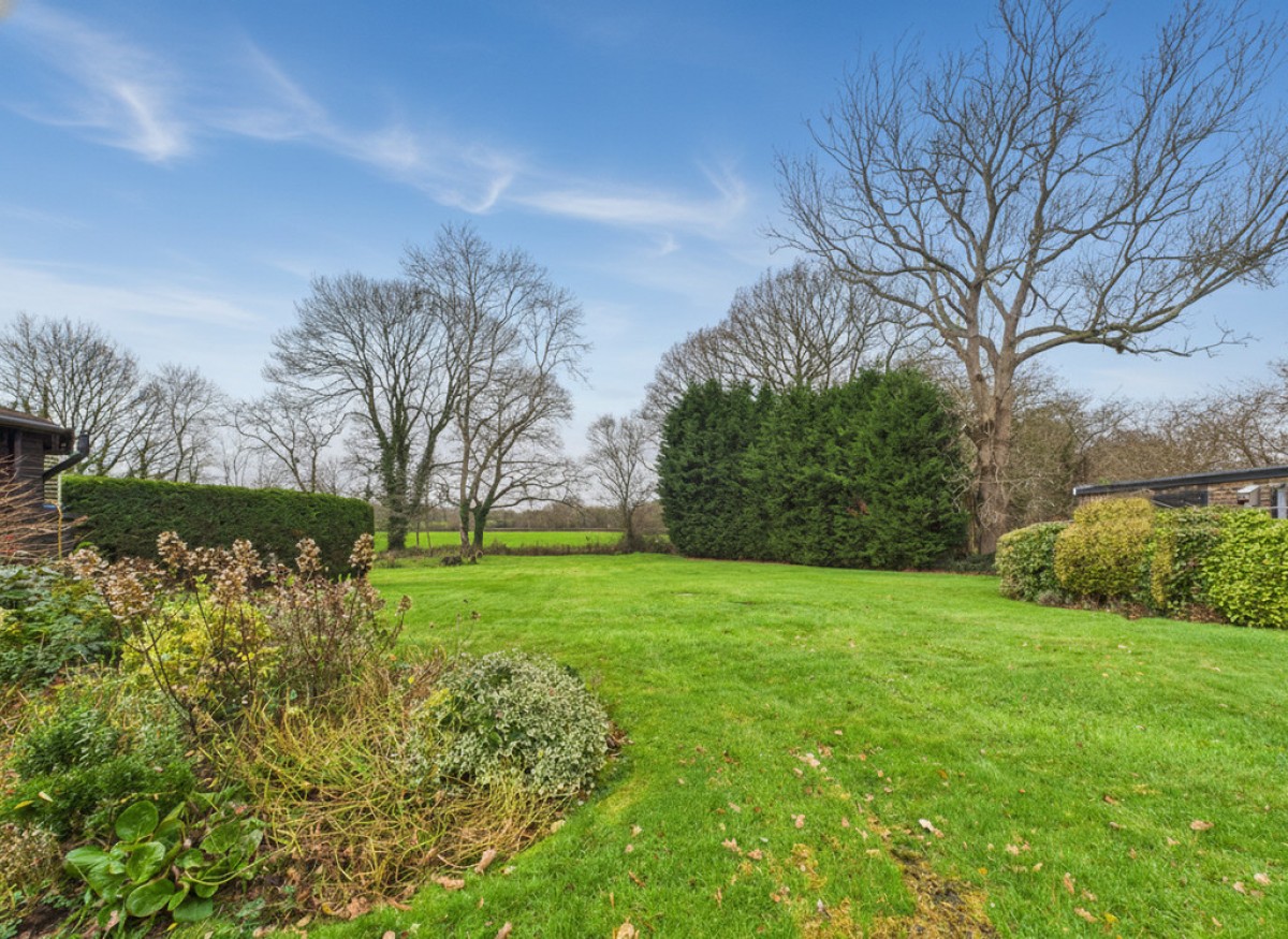 Faygate Lane, Horsham