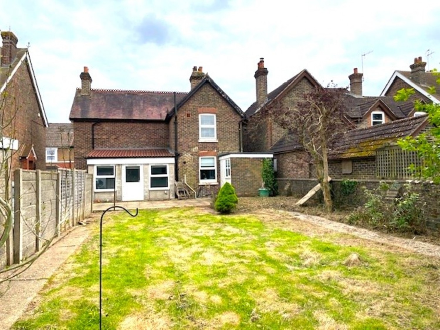 Hazelwick Road, Three Bridges