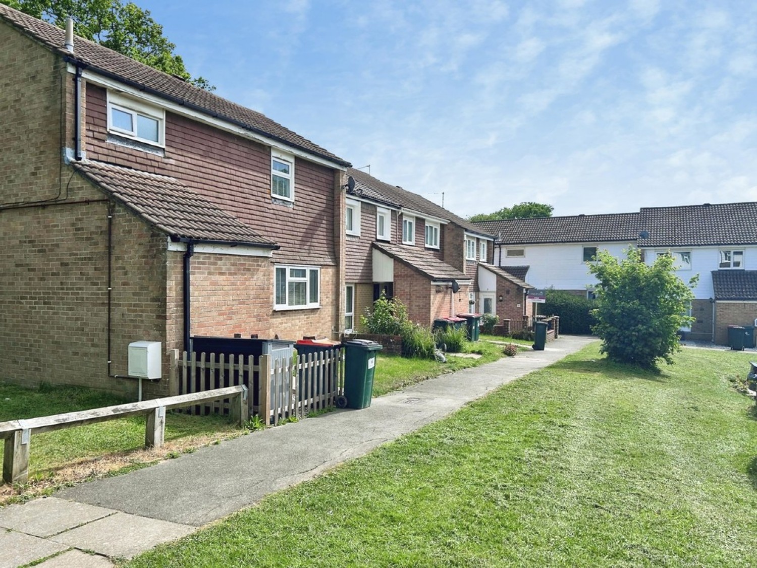 3 bedroom House for Letting Kittiwake Close, Ifield