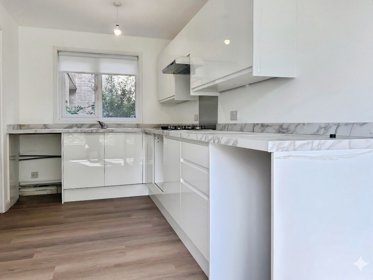 Kittiwake Close, Ifield
