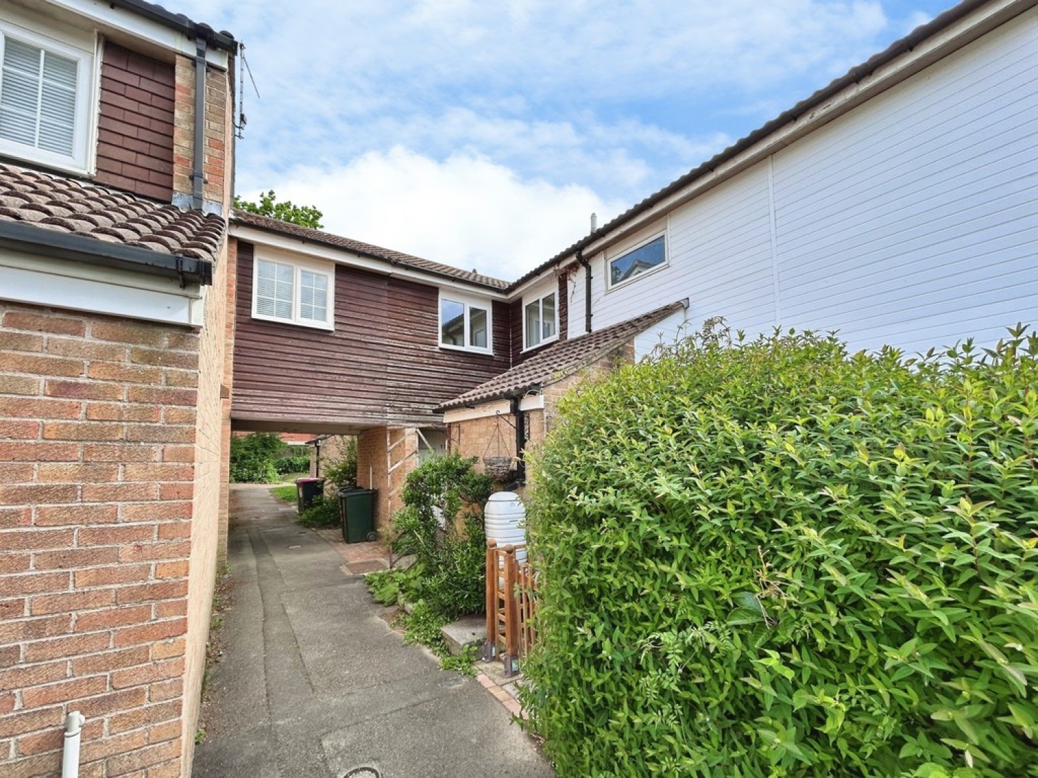 3 bedroom House for Letting Kittiwake Close, Ifield