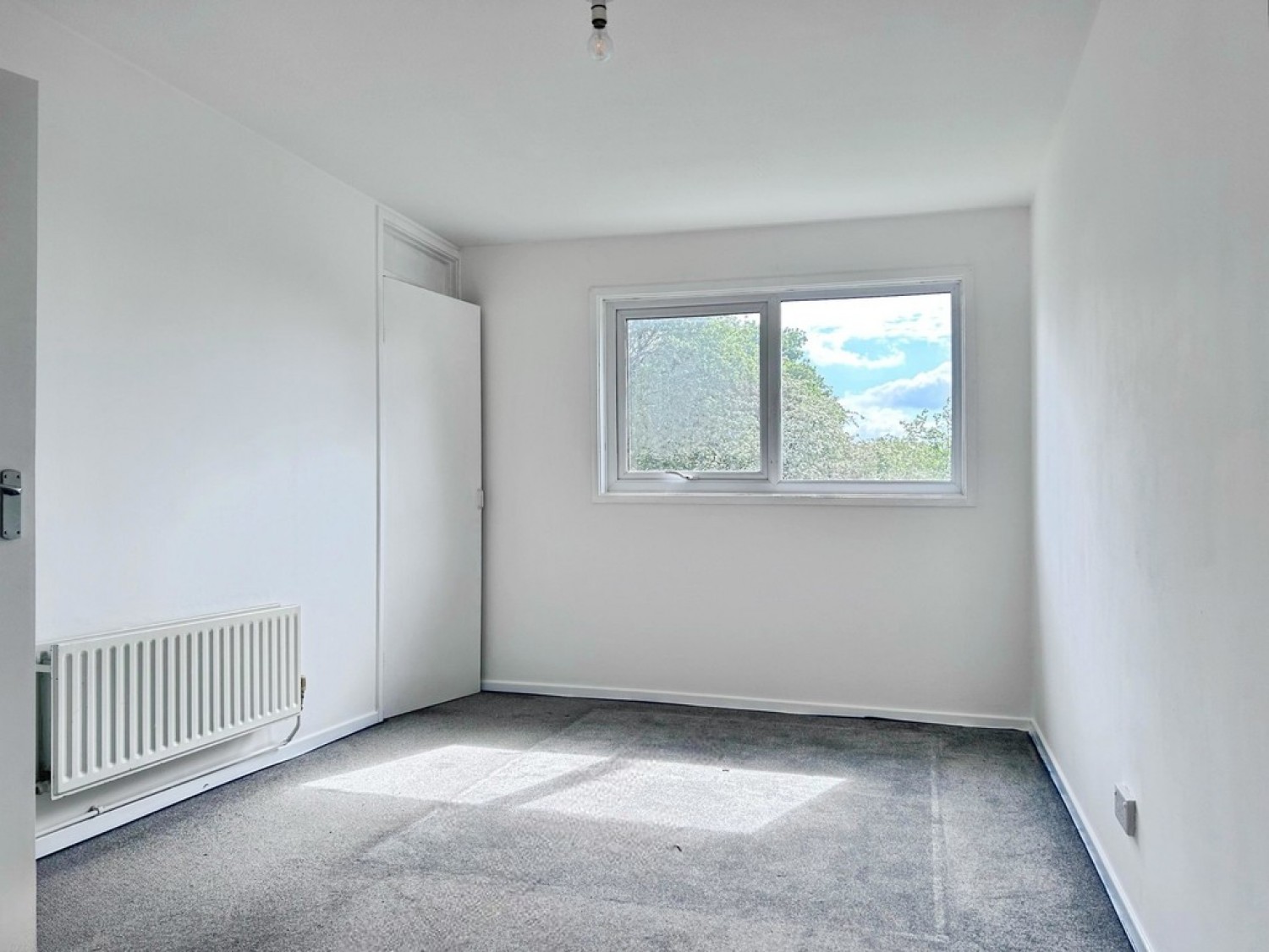 3 bedroom House for Letting Kittiwake Close, Ifield