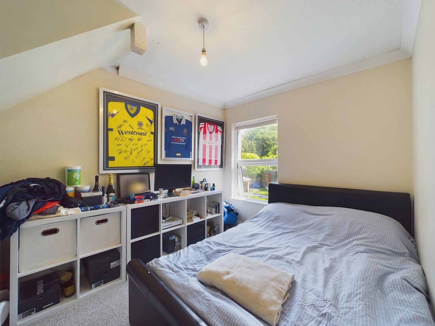 3 bedroom House for Sale Carylls Cottages, Faygate