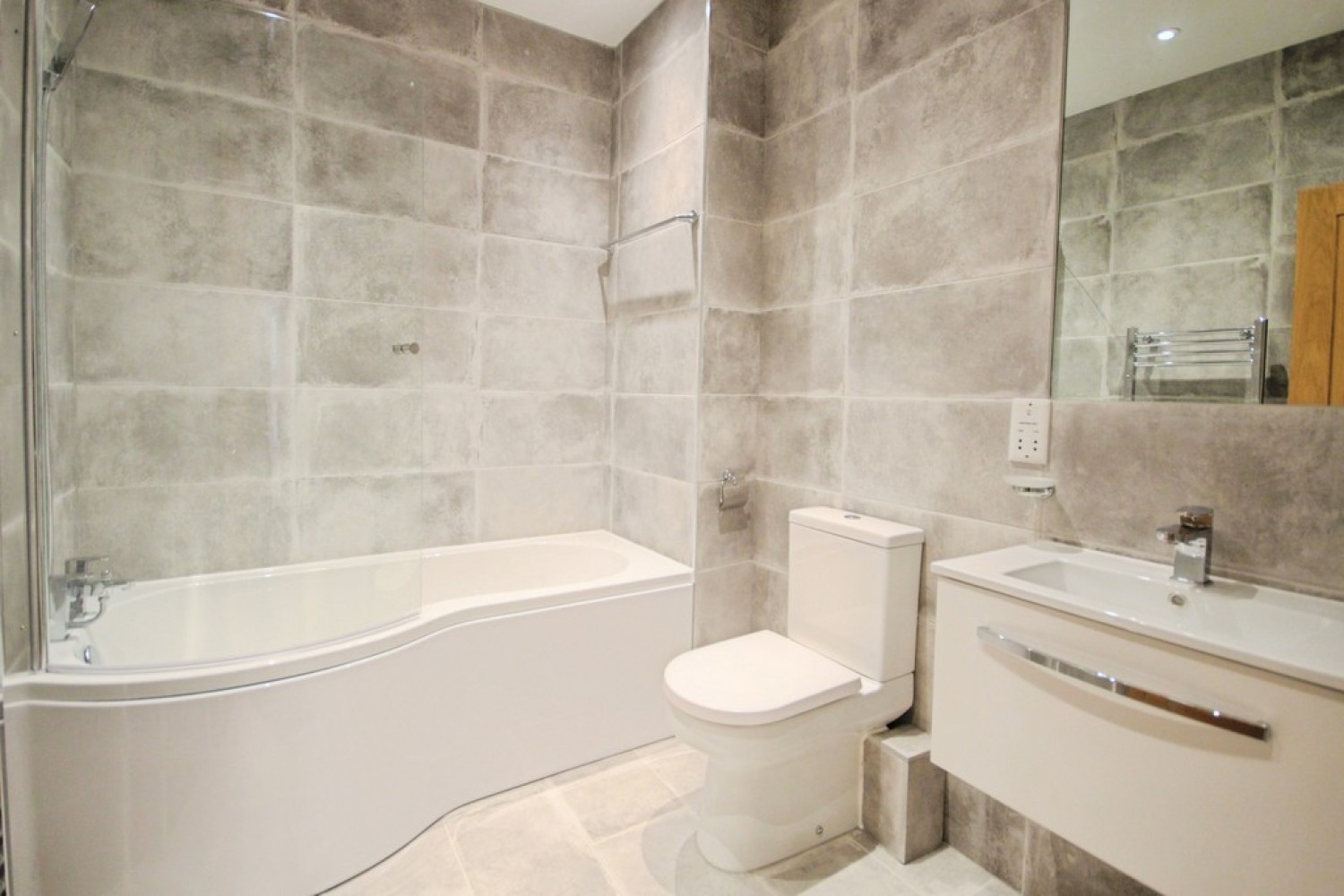 Kings Court Apartments, East Grinstead