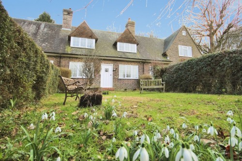 Ashurst Wood