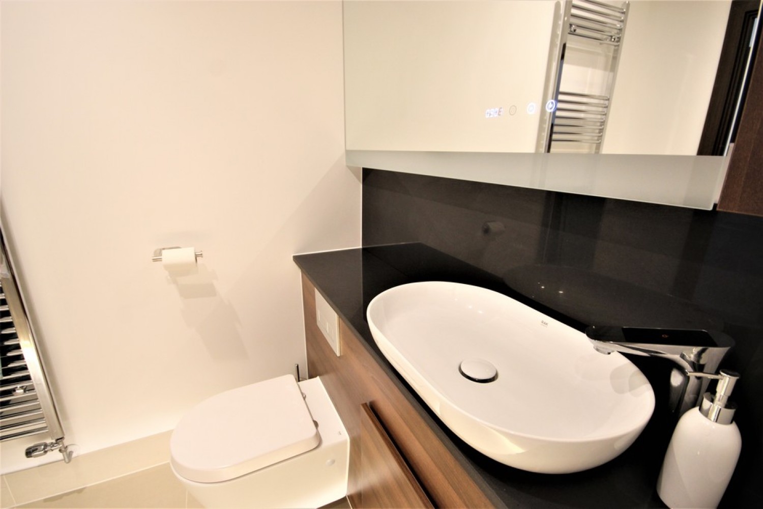 2 bedroom Flat for Letting Elizabeth Place, Queens Road