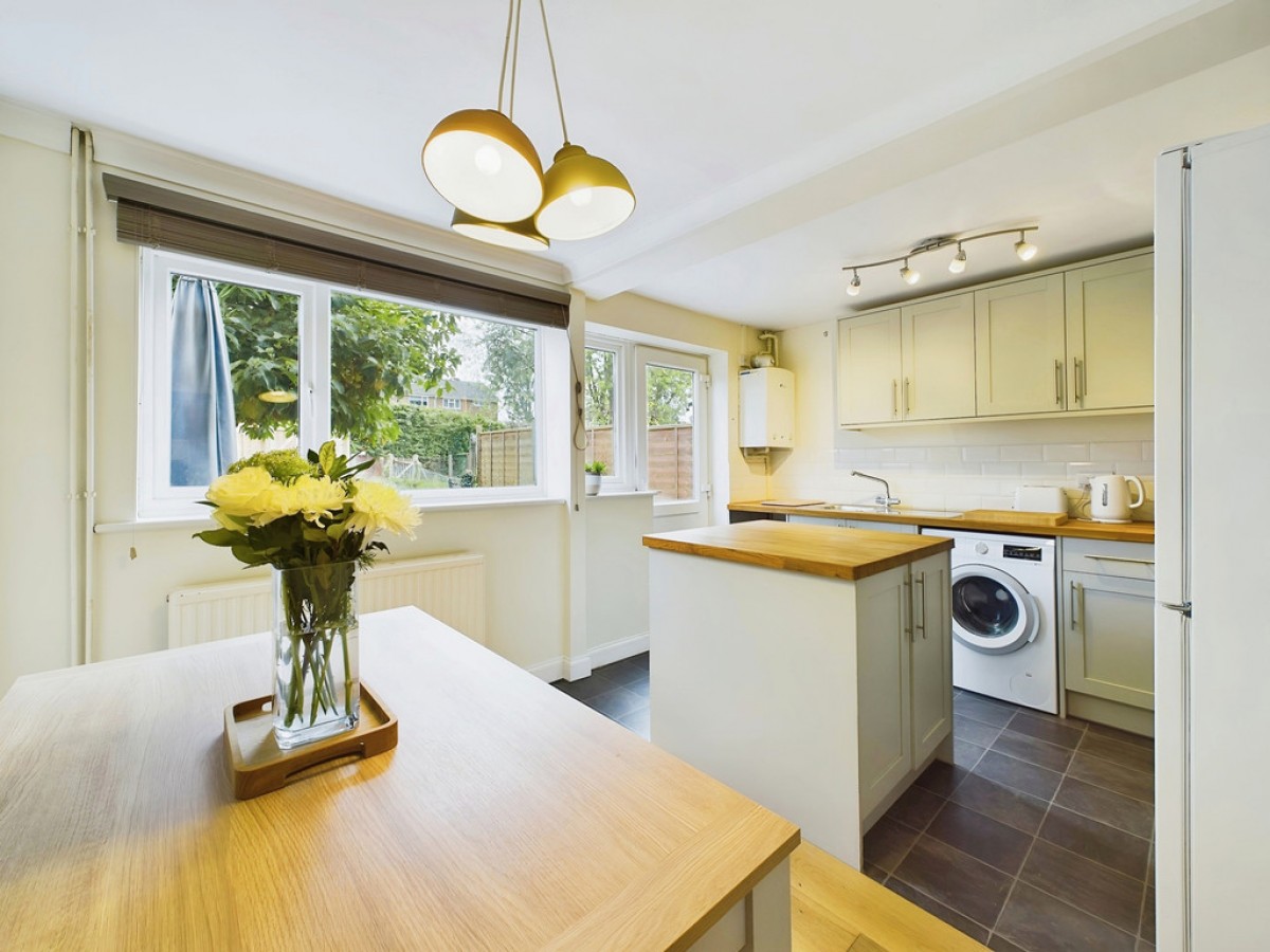 Fern Way , Horsham