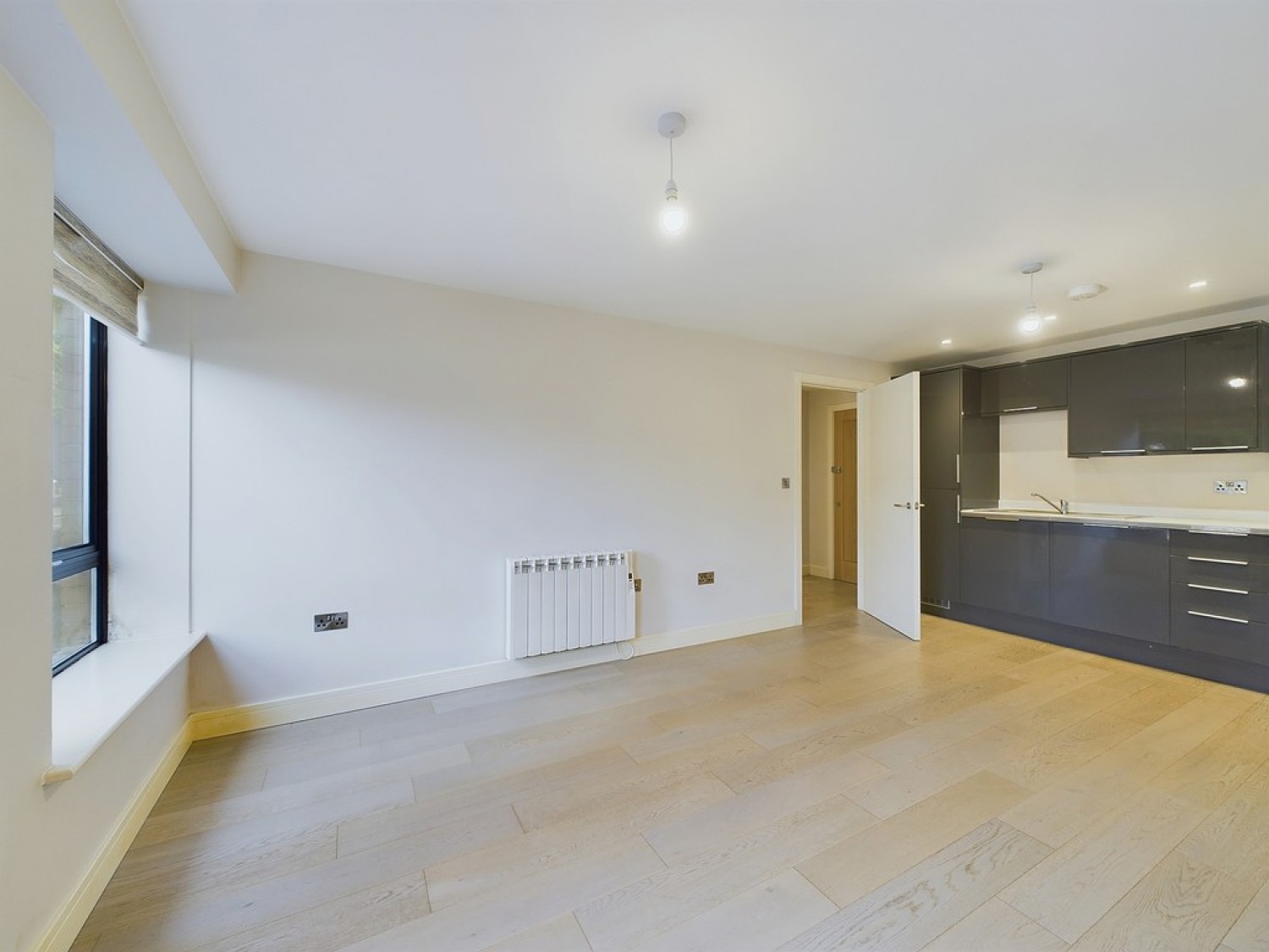2 bedroom Flat for Letting London Road, East Grinstead