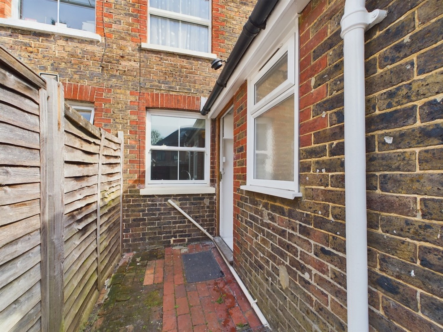 Hazelwick Road, Crawley